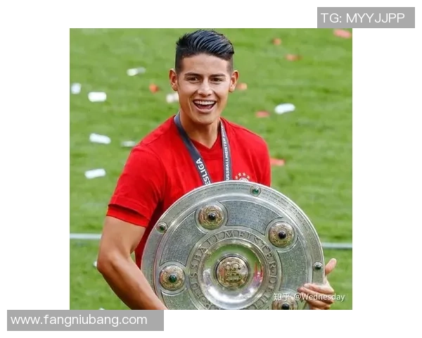 哪个足球明星身穿ICD品牌服装引发时尚热潮揭秘