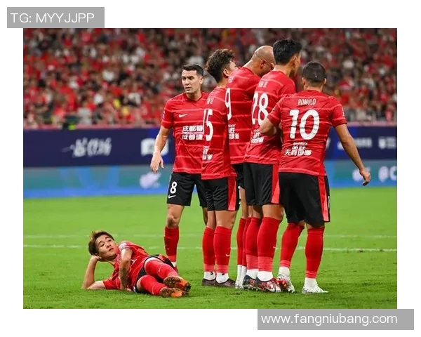 成都足球队心理素质分析与大满贯赛事表现的深度探讨 成都足球队心理素质分析与大满贯赛事表现的深度探讨